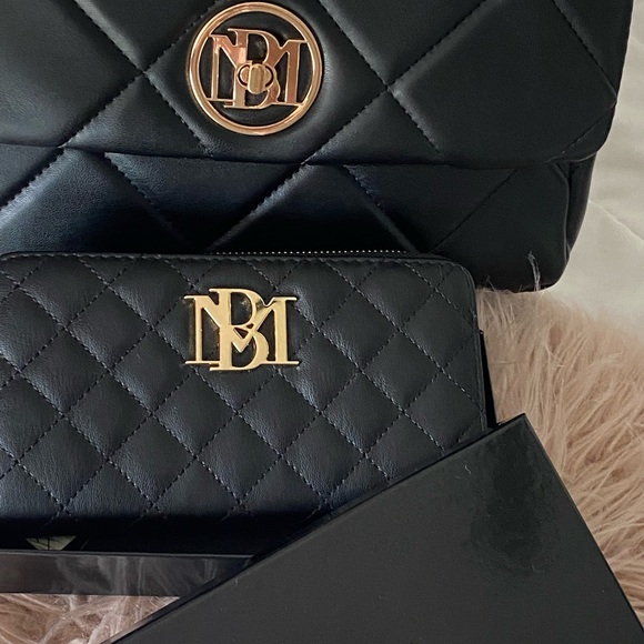 Badgley Mischka Wallet-selling bag separately - Picture 3 of 7